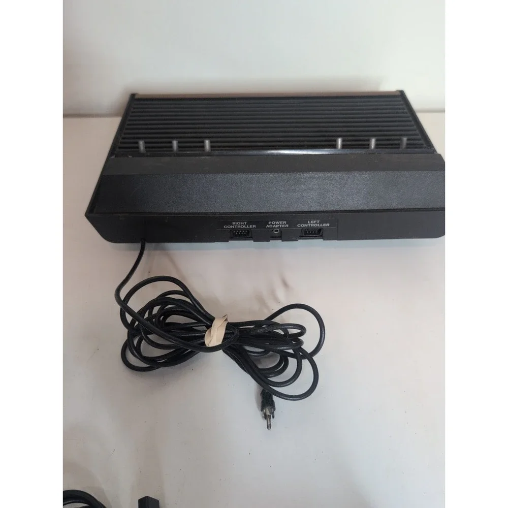 Atari 2600 Video Computer System Console + 2 Joystick Controllers 15 Games